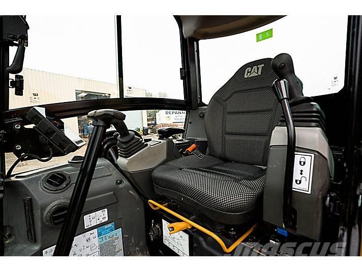 CAT 2023 CAT 303 CR Mini bageri <7t