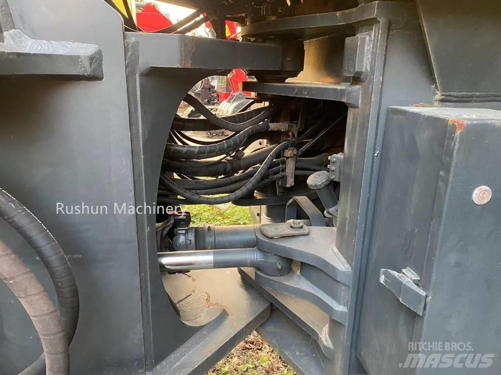 Komatsu WA 470 Utovarivači na kotačima