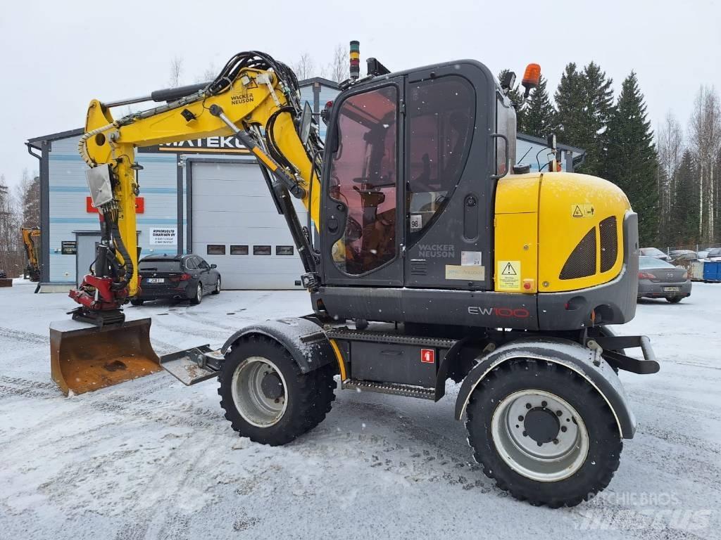 Wacker Neuson 9503-2 Bageri na kotačima