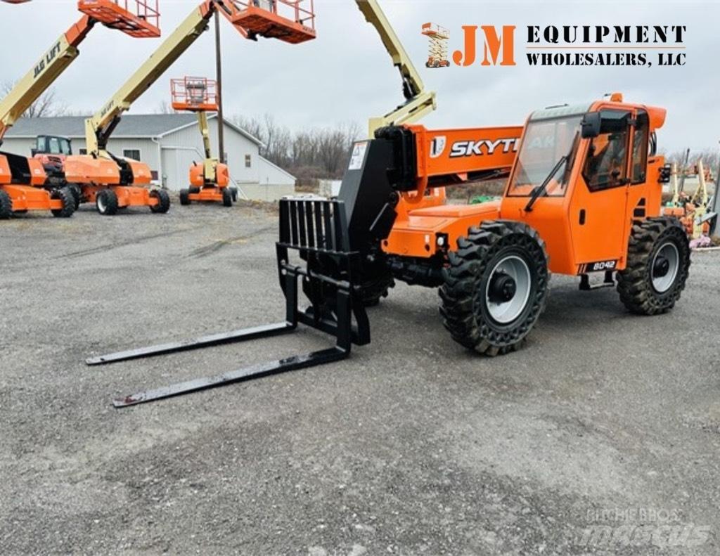 SkyTrak 8042 Teleskopski viličari