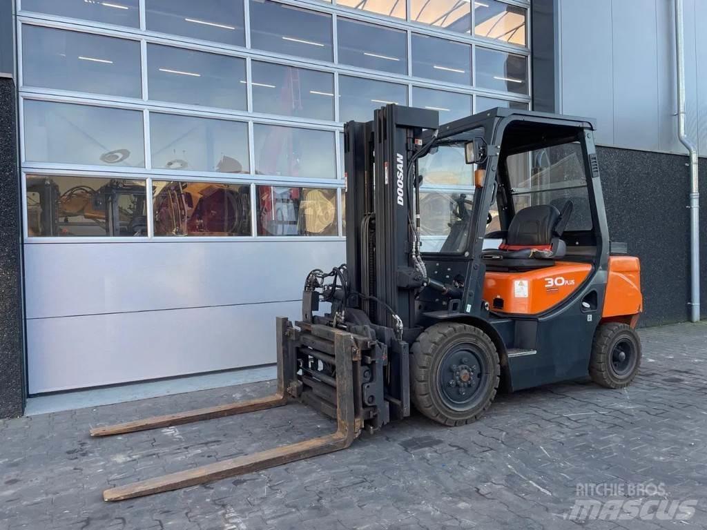 Doosan D30GP Viličari - ostalo