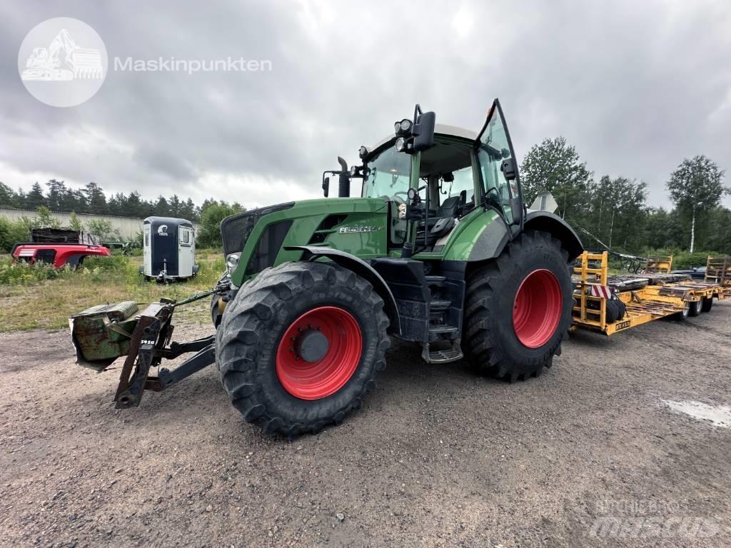 Fendt 824 Vario Traktori