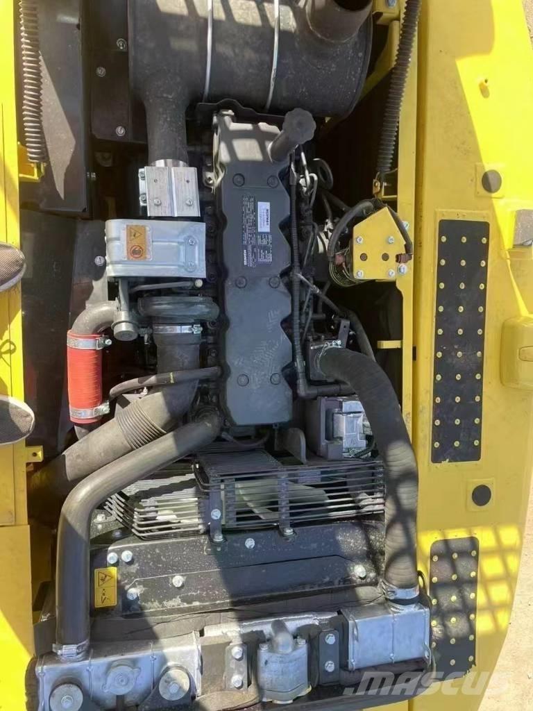 Komatsu 210LC-8 Bageri gusjeničari