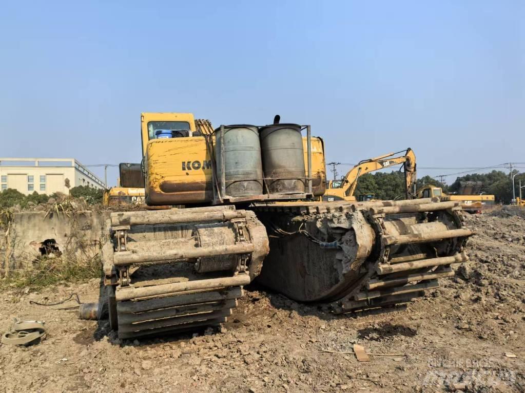 Komatsu PC 200-6 Amfibijski bageri