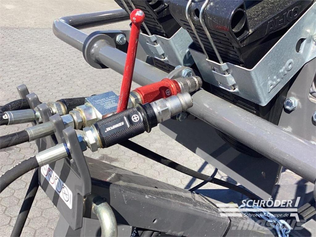 Fendt LOTUS 1250 T Okretači i sakupljači sijena