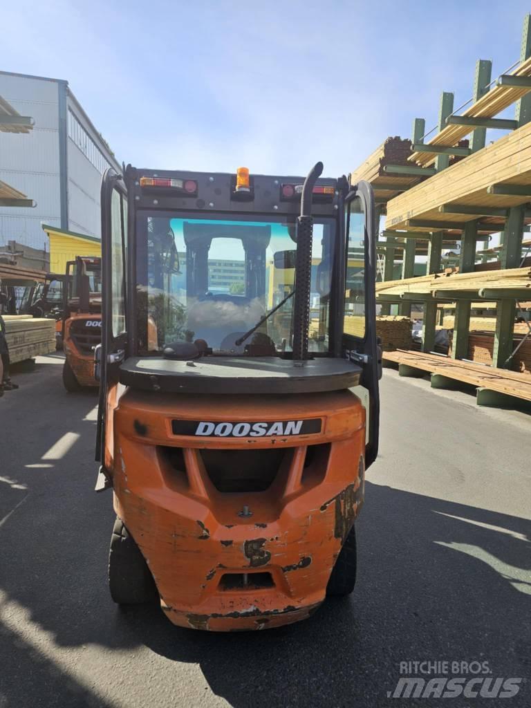 Daewoo Doosan D35C - 7 Dizelski viličari