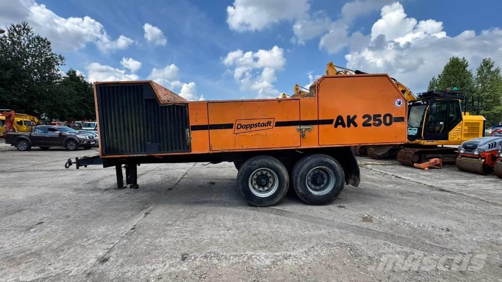 Doppstadt AK 250 Strojevi za rezanje otpada