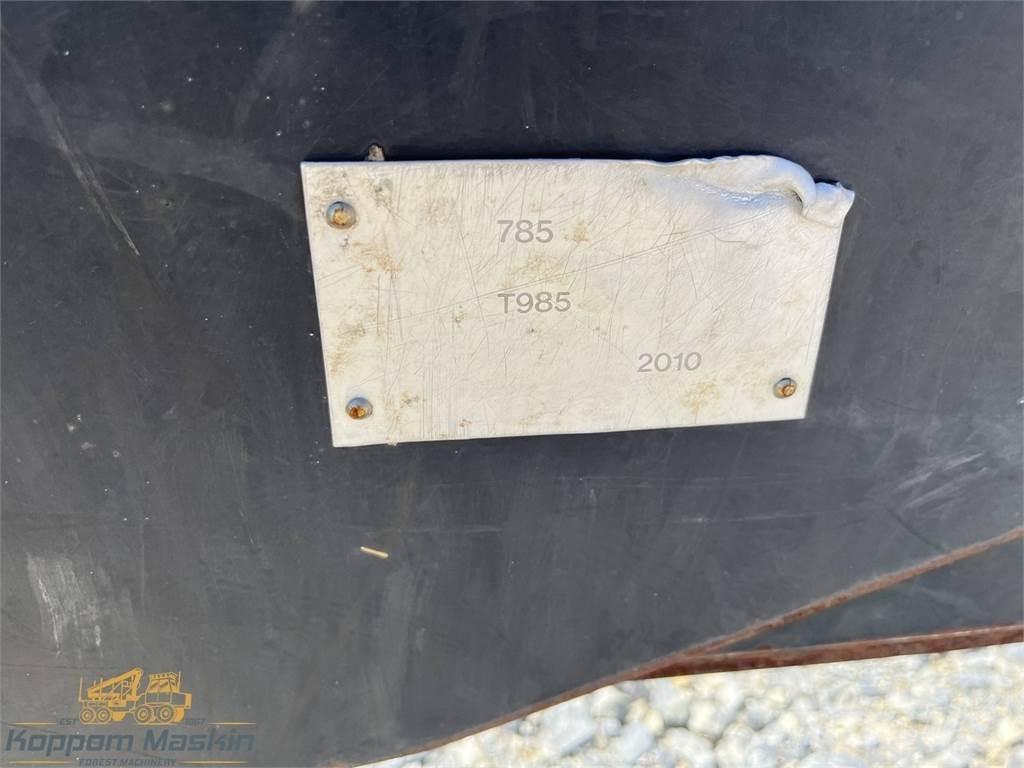 John Deere CF785 Kranovi za stabla