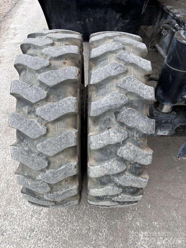 Hitachi ZX 140 W-5B Bageri na kotačima