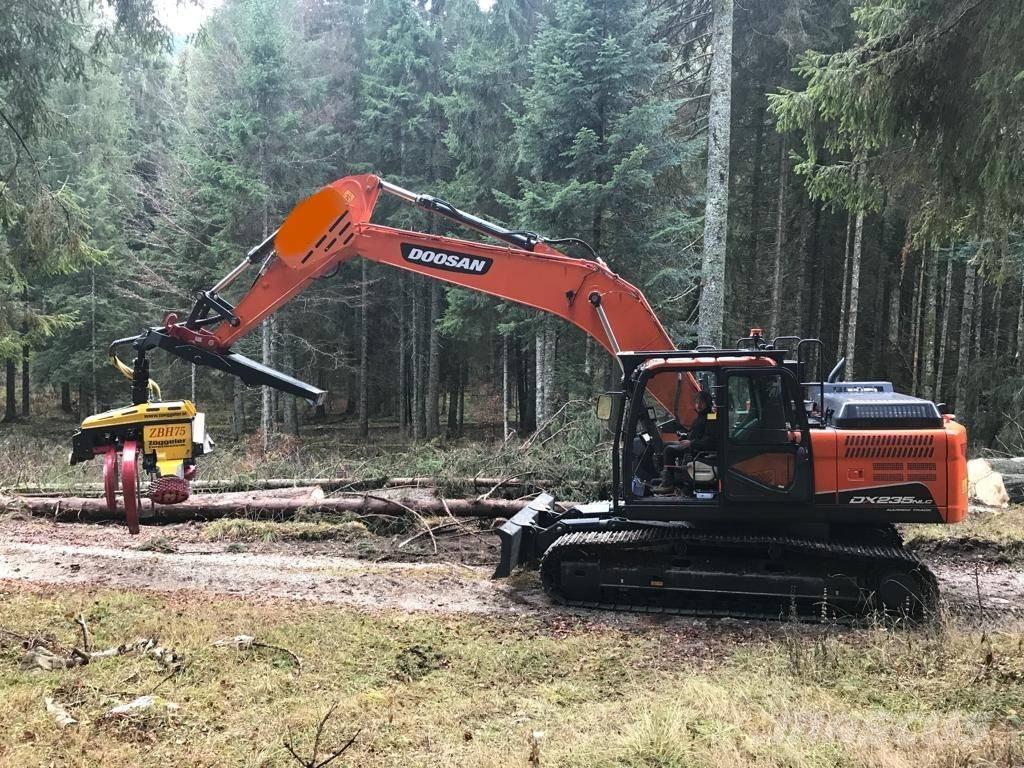 Doosan DX 235 NLC-5 Bageri gusjeničari