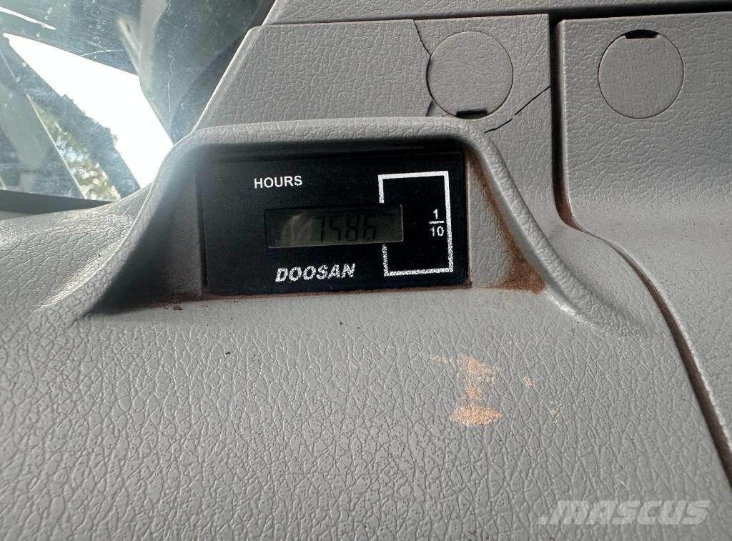 Doosan DX 255 LC-5 Bageri gusjeničari