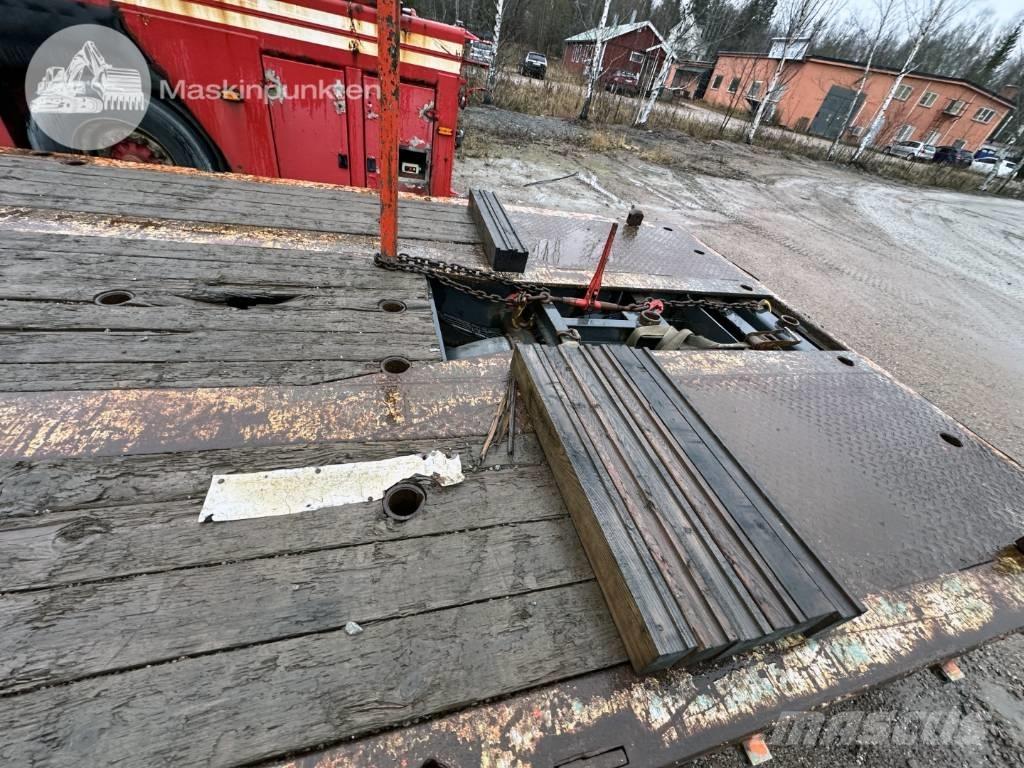 Briab Jumbotrailer Nisko-utovarne poluprikolice