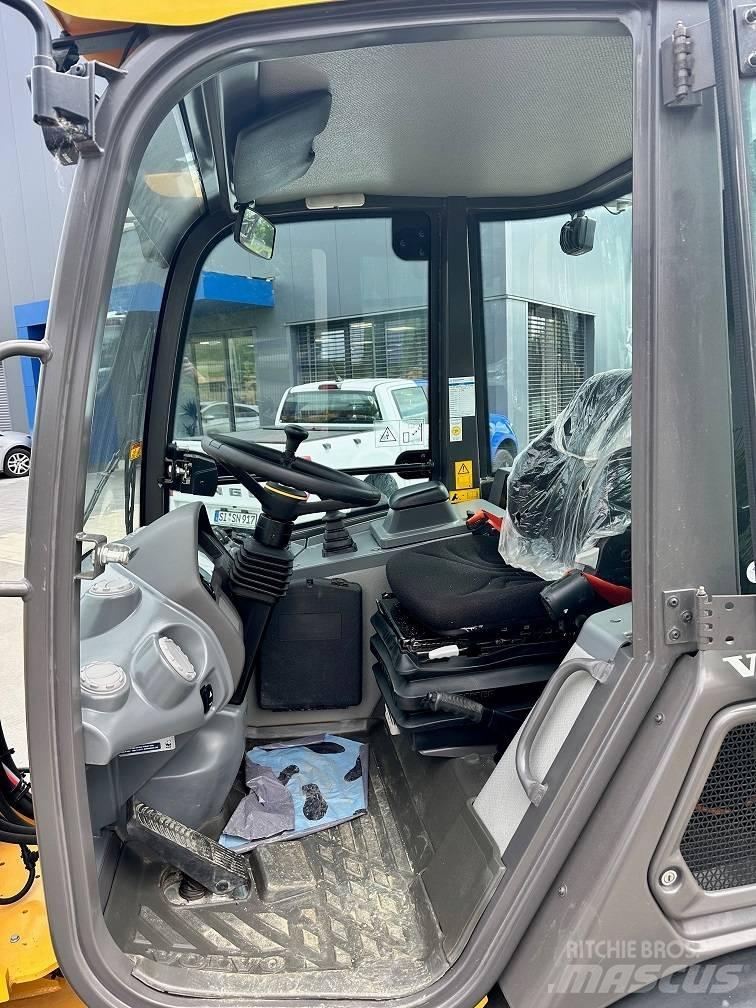 Volvo L 25 Electric Utovarivači na kotačima