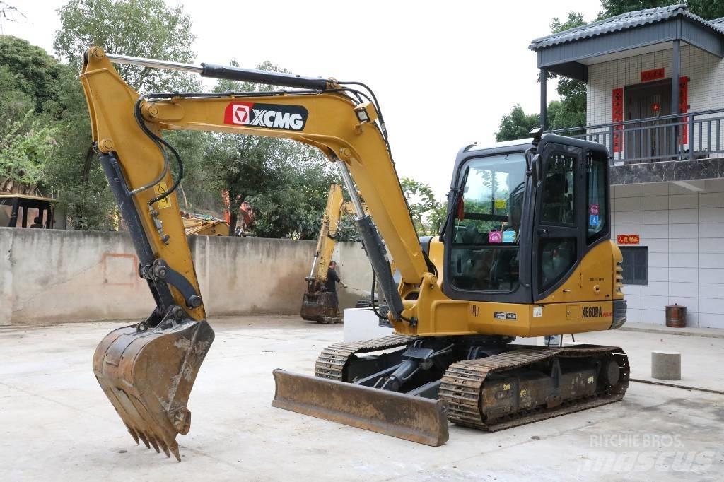 XCMG XE 60 DA Mini bageri <7t