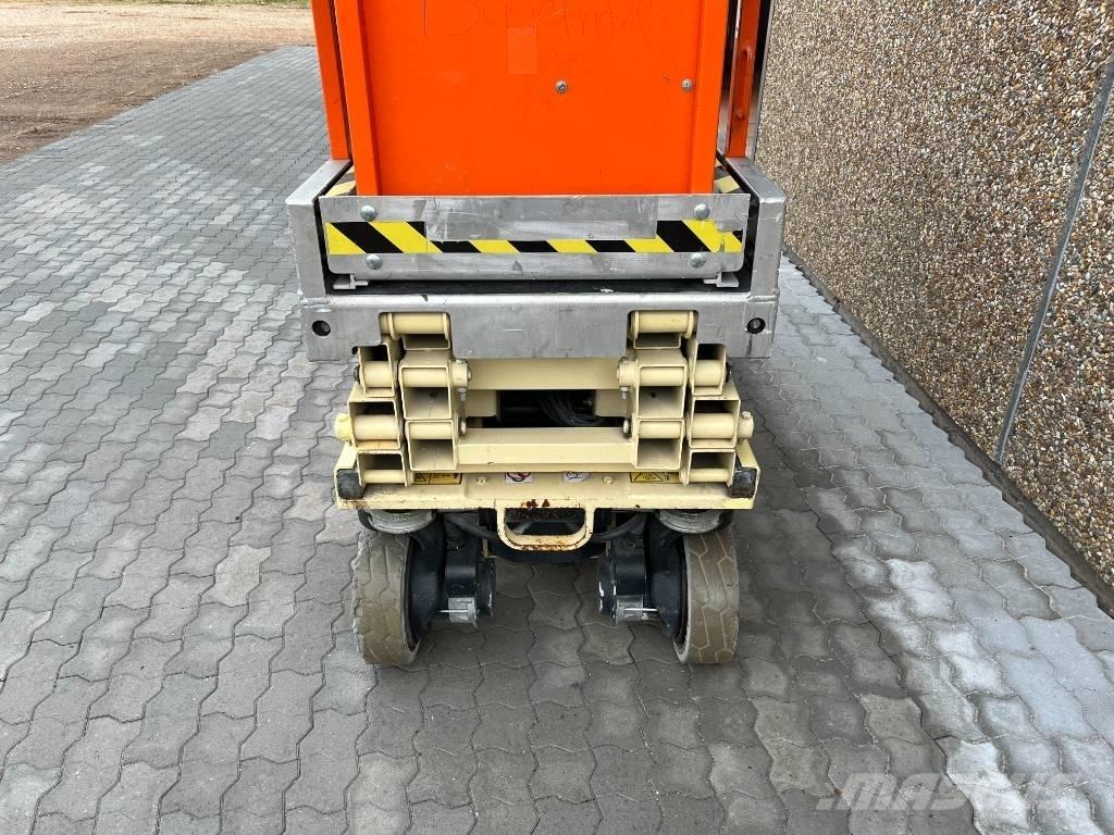 JLG 1930 ES Škaraste platforme