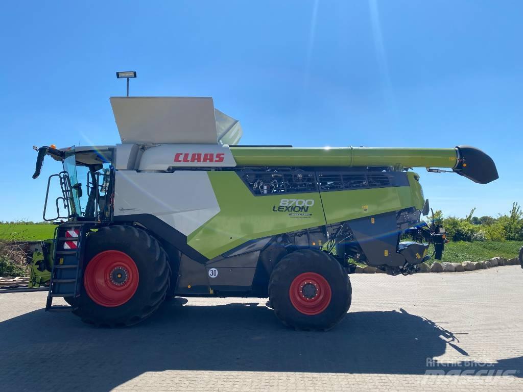 CLAAS Lexion 8700 Kombajni