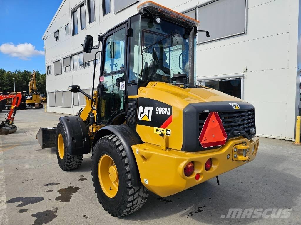 CAT 908M Utovarivači na kotačima