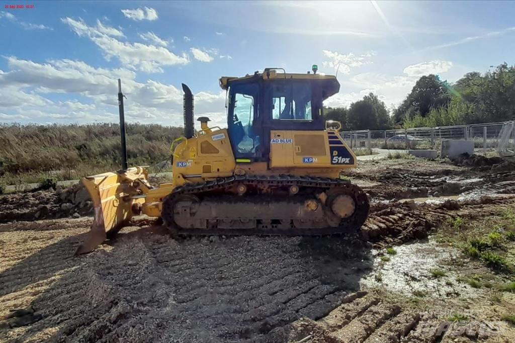 Komatsu D51 PX-24 Buldožeri gusjeničari