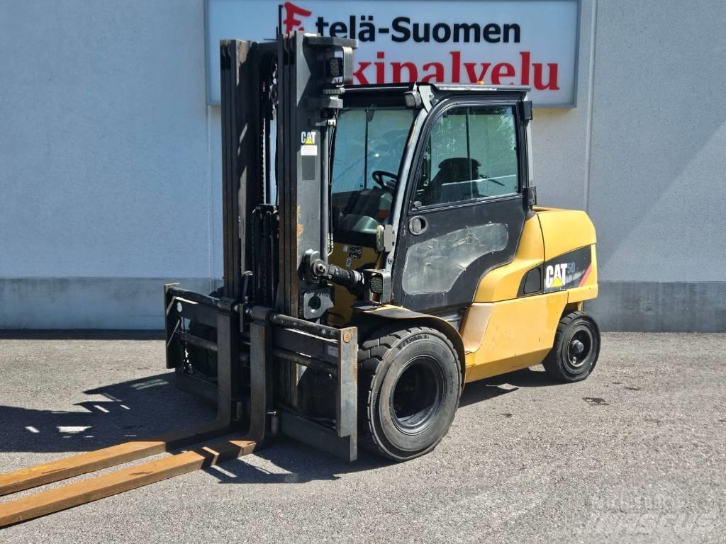 CAT DP 50 N Dizelski viličari