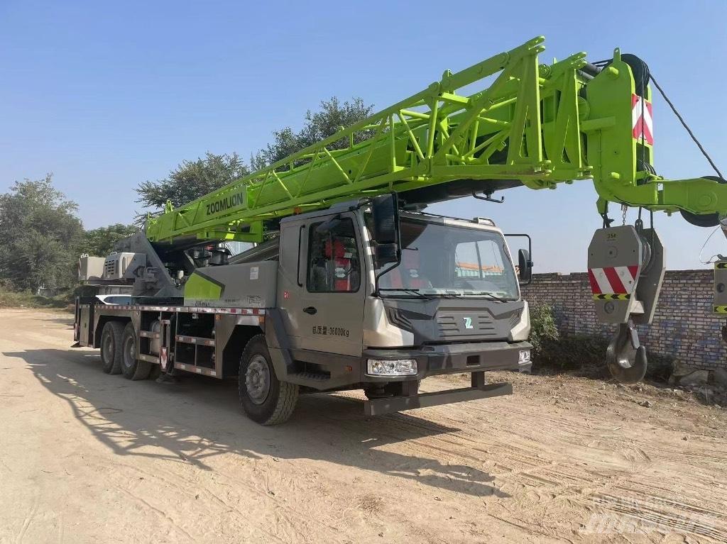 Zoomlion ZTC350H Rabljene dizalice za težak teren