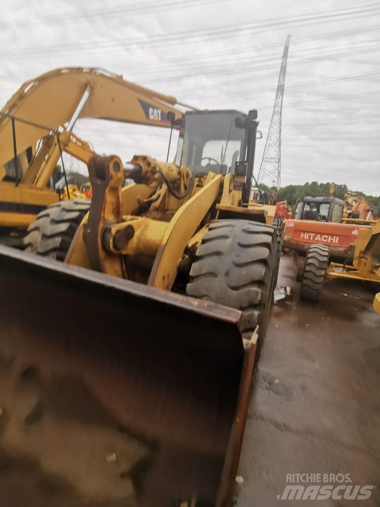 CAT 966F Utovarivači na kotačima
