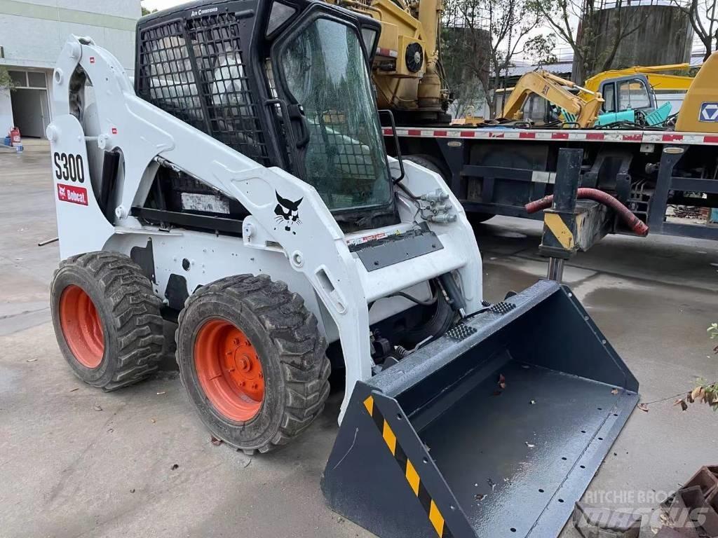 Bobcat S 300 Skid steer mini utovarivači