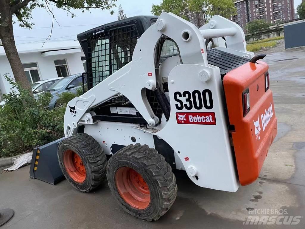 Bobcat S 300 Skid steer mini utovarivači