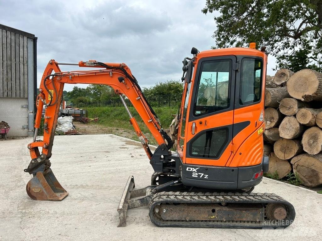 Doosan DX 27 Z Mini bageri <7t