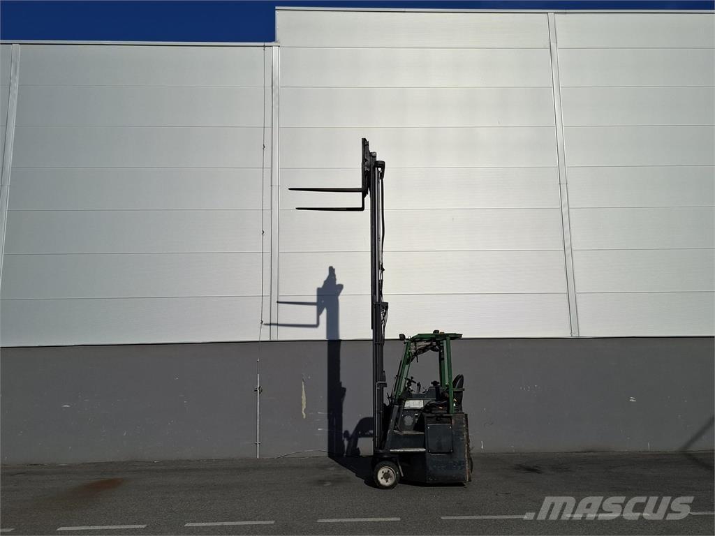 Combilift C3000CB Viličari sa 4-stranskim dohvatom