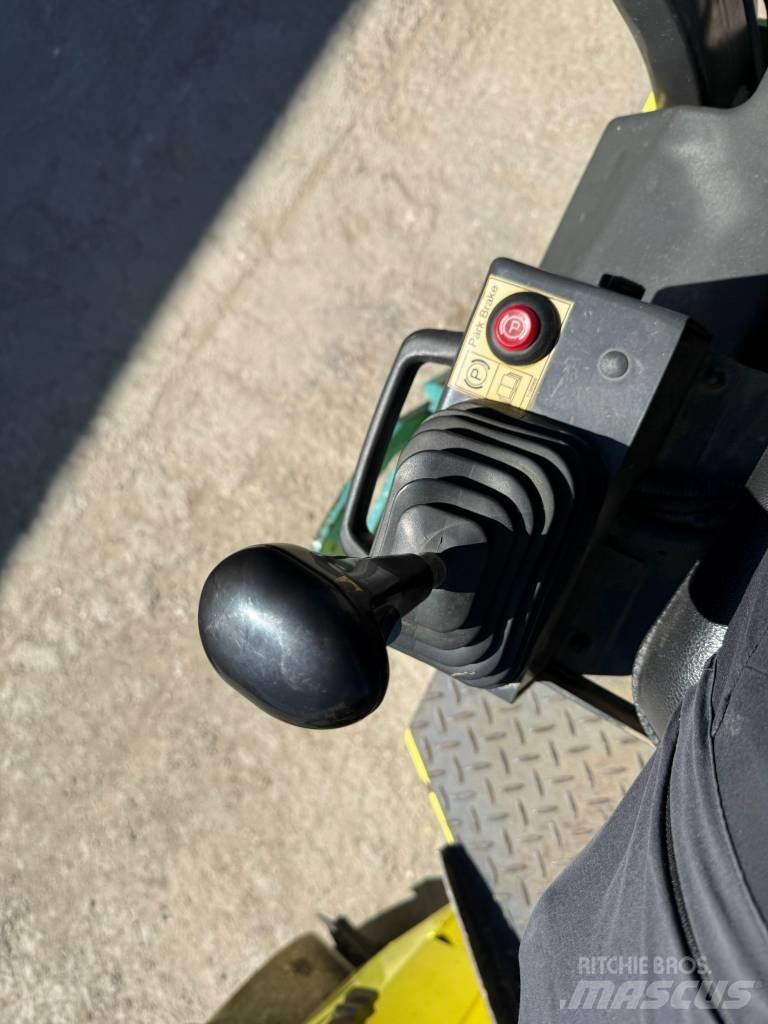 Ammann ARX 26 Valjci sa dvojnim bubnjem