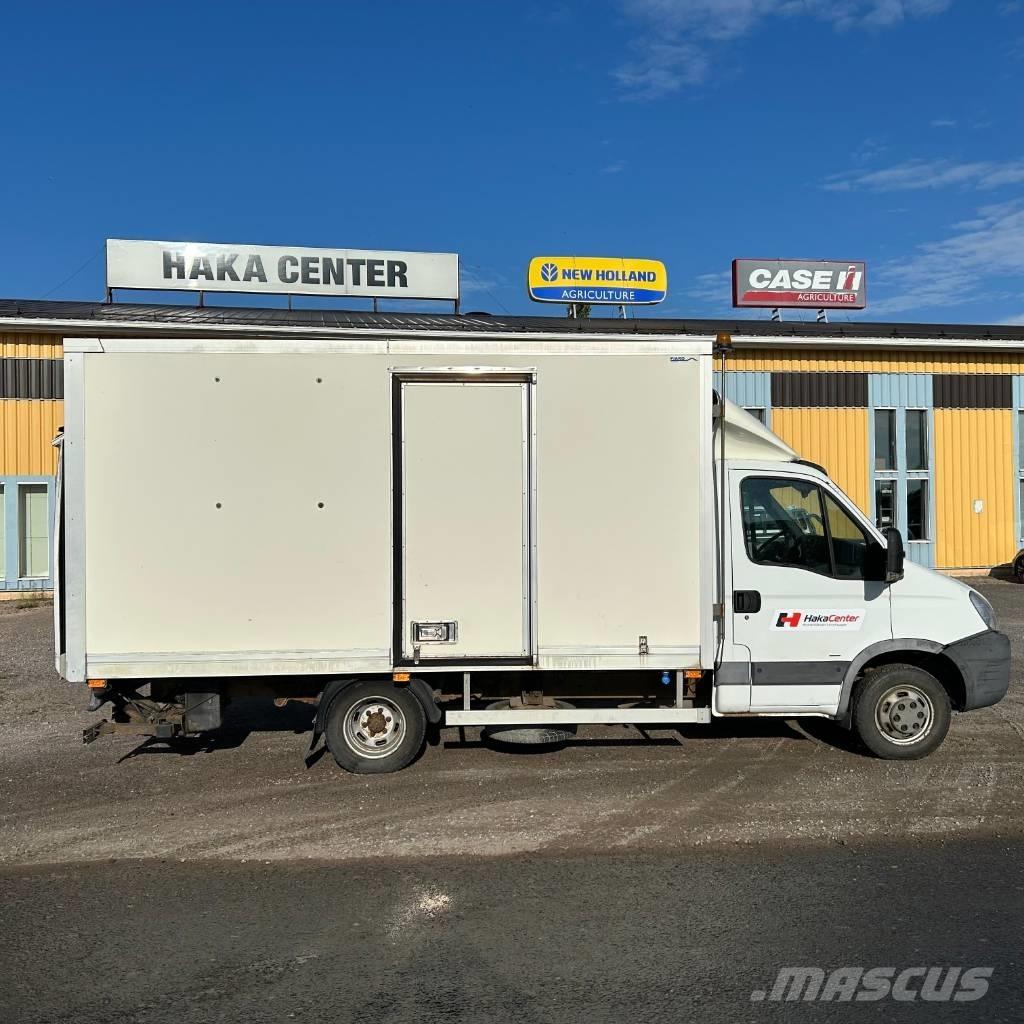 Iveco Daily 3.0 Sanduk kamioni