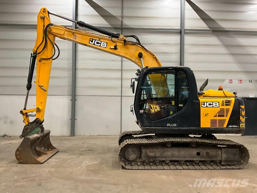 JCB JS 130 LC Bageri gusjeničari