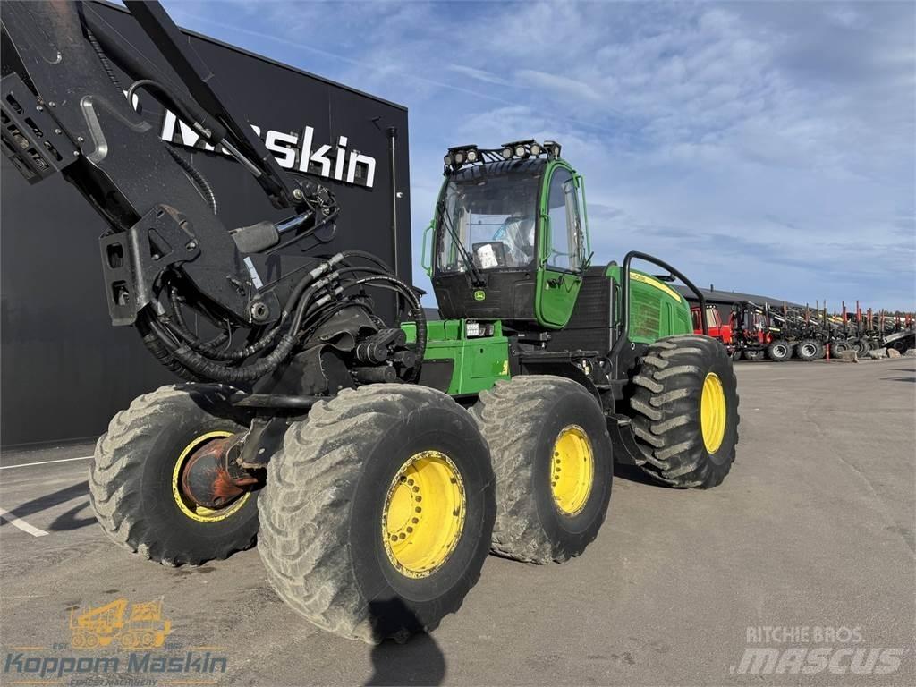 John Deere 1470E Harversteri