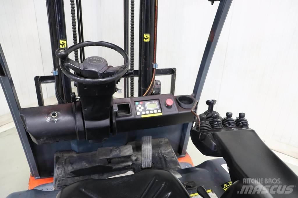 Toyota 8FBMT25 Električni viličari