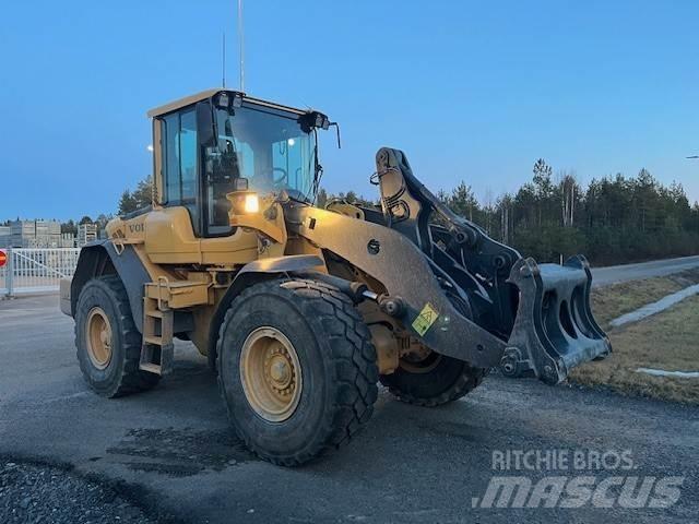 Volvo L90F Utovarivači na kotačima