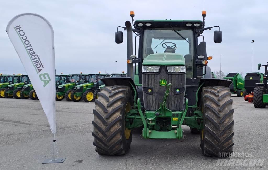 John Deere 7290 R Traktori
