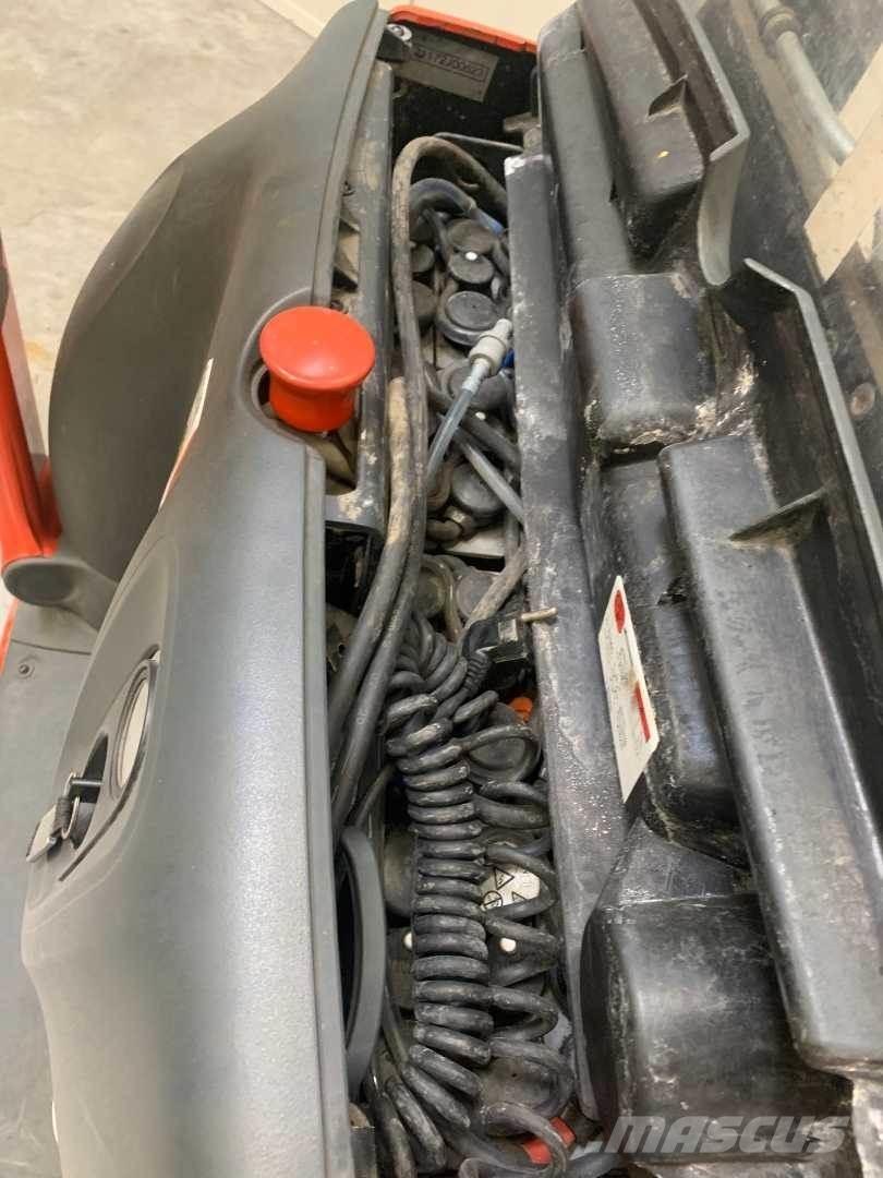 Linde L10 Ručni električni viličar