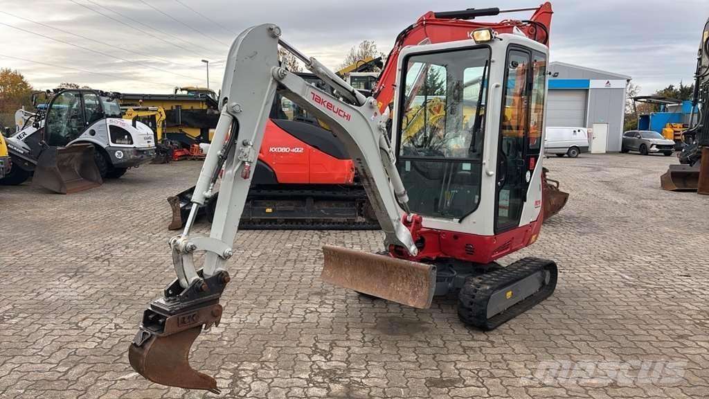 Takeuchi TB216 Mini bageri <7t