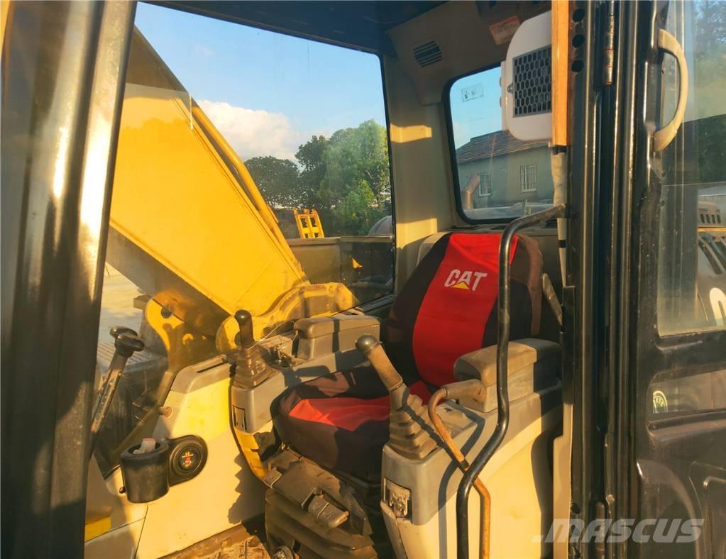 CAT 325D Bageri gusjeničari