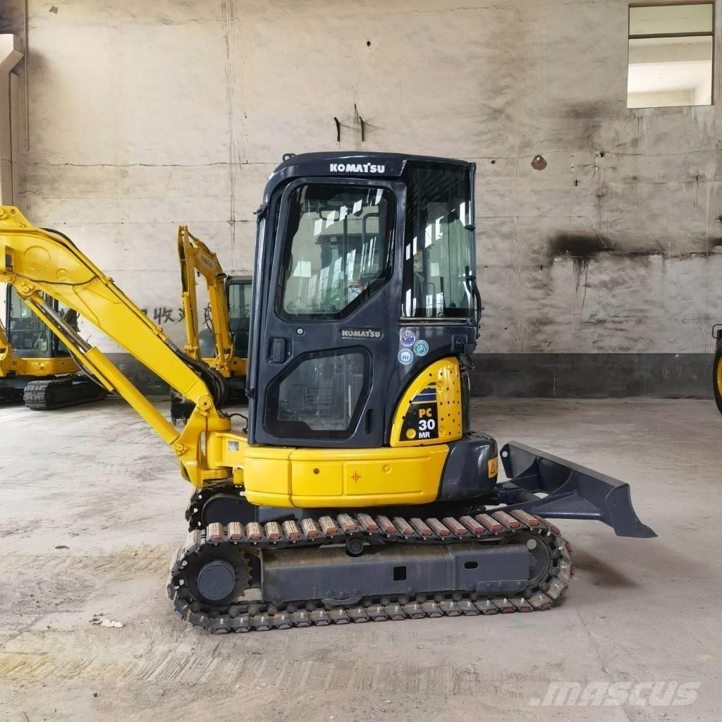 Komatsu PC30 Bageri gusjeničari