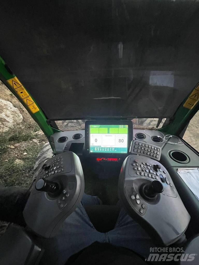 John Deere 1270 G Harversteri