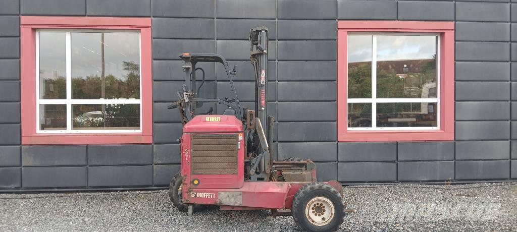 Moffett M5 25.3P NX Dizelski viličari