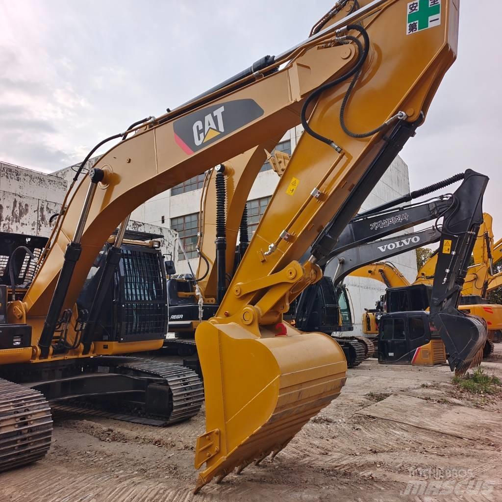 CAT 324D Bageri gusjeničari