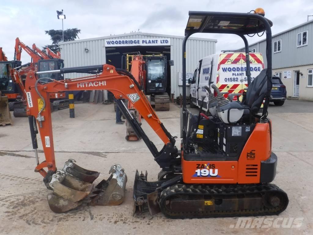 Hitachi ZX 19 U-6 Mini bageri <7t