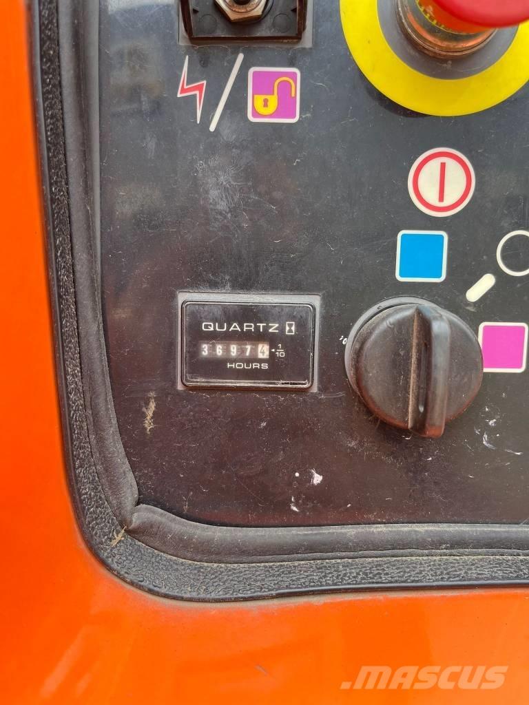 JLG 860 SJ Teleskopske podizne platforme
