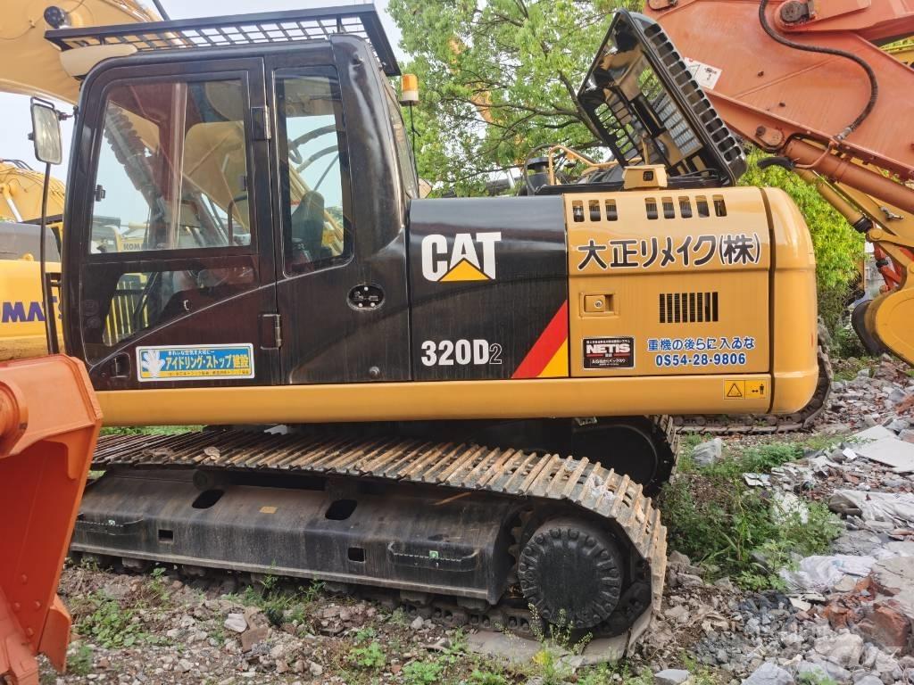 CAT 320 D2 Bageri gusjeničari