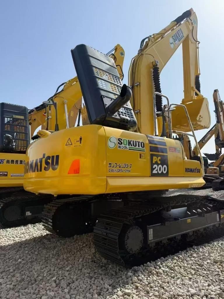 Komatsu 200-8 Bageri gusjeničari