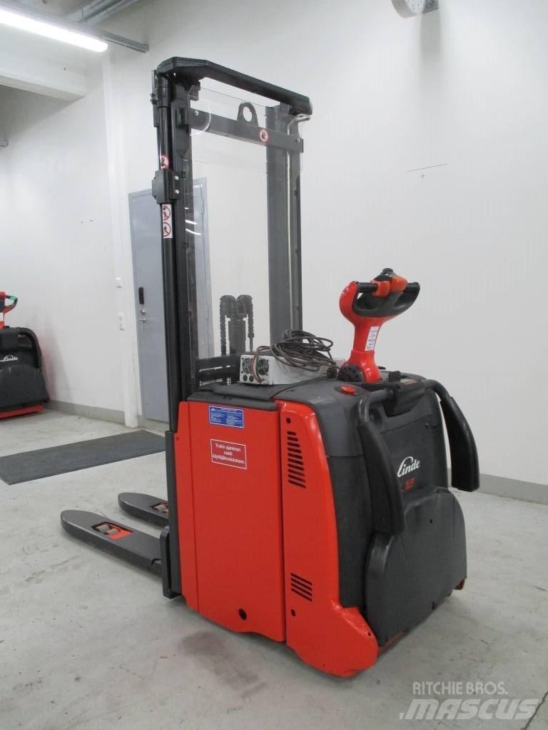 Linde L 12 AP Samopogonski ručni viličari