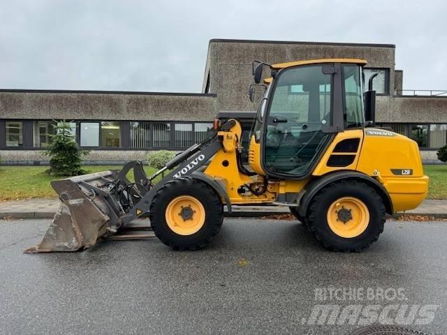 Volvo L 25 F Utovarivači na kotačima