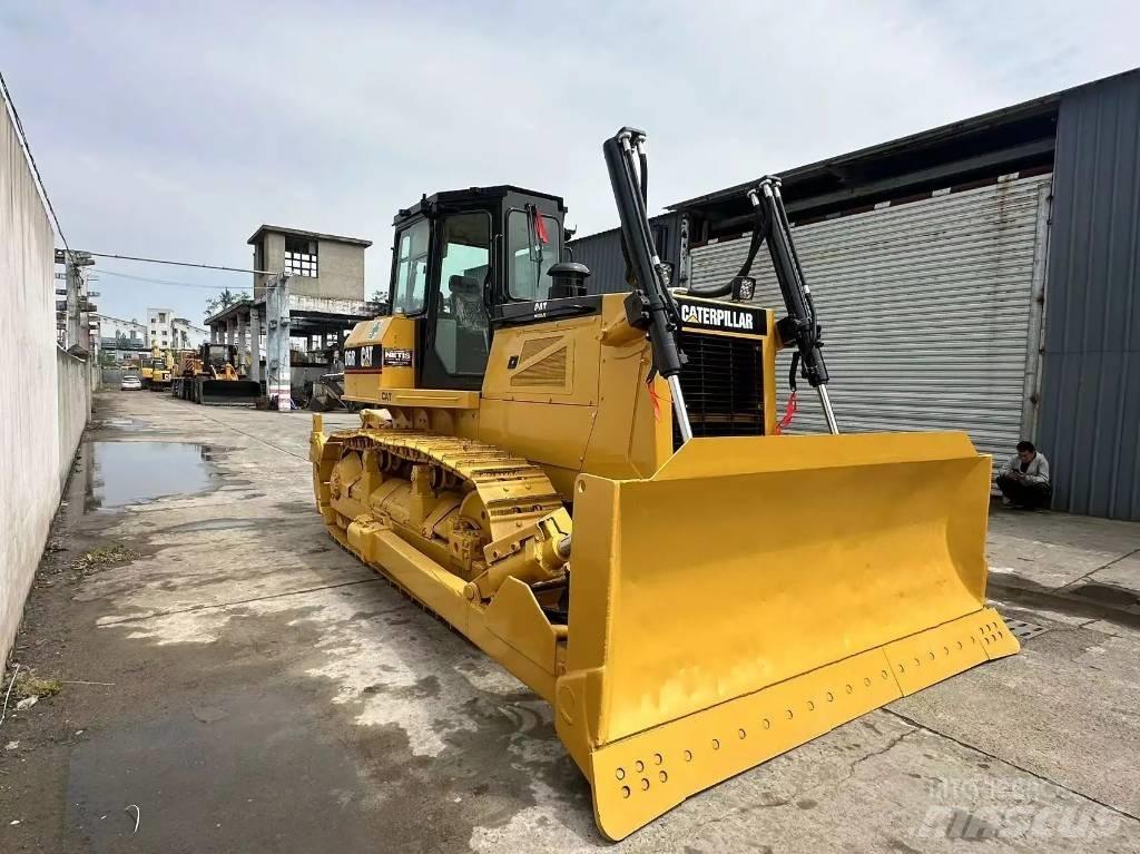 CAT D 6 R Buldožeri gusjeničari